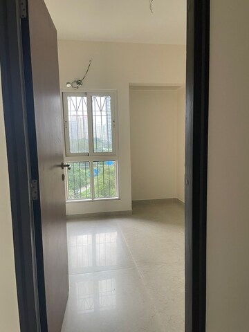 Room in 2 BHK Apartment at Dosti West County Phase 4 Dosti Pine, Balkum Pada – for Sale