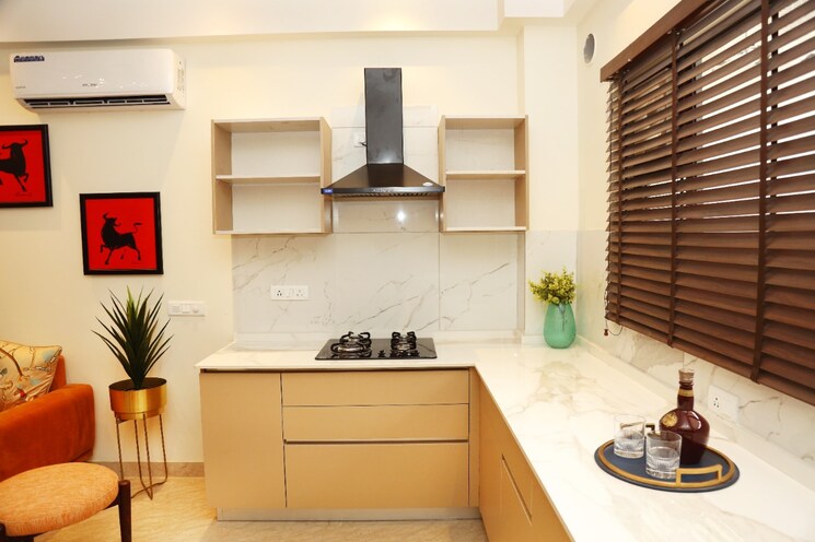 Kitchen, suncity-vatsal-valley 3 Bedroom 1430 Sq.Ft. Builder Floor In Gwal Pahari Gurgaon 7488104