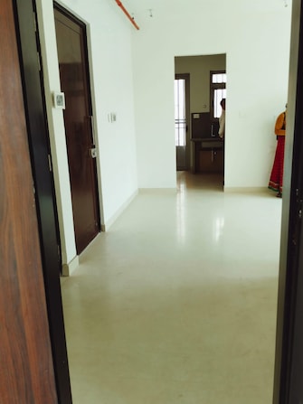 2 BHK Apartment For Resale in Shete Sara Heights Manjarli Thane  7488190