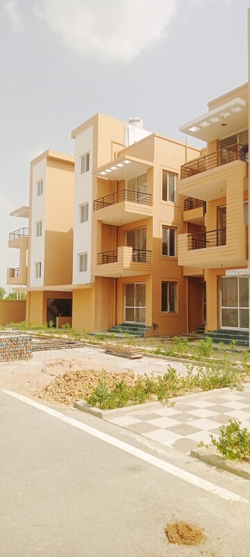 3.5 BHK Builder Floor For Sale in Sector 81