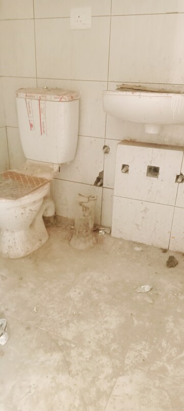 Bathroom in 3.5 BHK Builder Floor at Sector 81 – for Sale