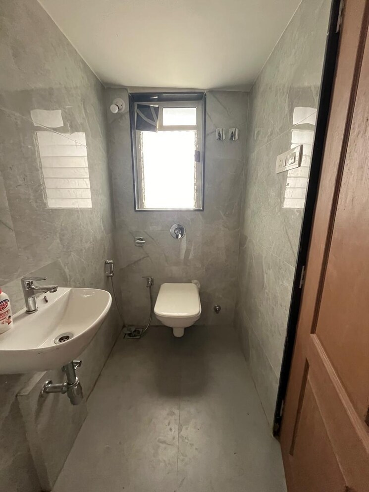 Attached Bathroom, kamla-rajesh 2 Bedroom 678 Sq.Ft. Apartment In Borivali West Mumbai 7488552