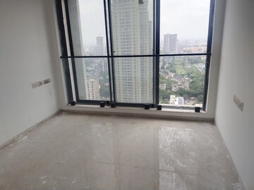 Room in 2.5 BHK Apartment at L&T Emerald Isle, Powai – for Sale
