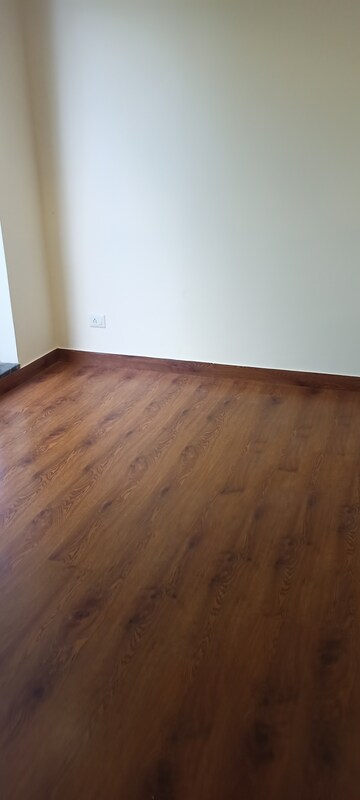 रेसिडेंशियल बिल्डर फ्लोर वर्ग फुट फॉर रेंट इन सेक्टर 28 गुड़गांव  7488579