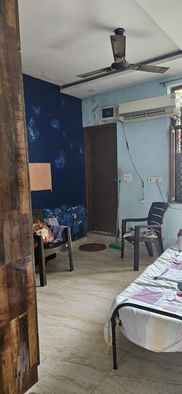 Gym in 3 BHK Builder Floor at Spring Field, Sector 31 – for Sale