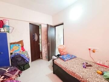 Bedroom in 2 BHK Apartment at Ravi Group Gaurav woods 2, Mira Road – for Sale