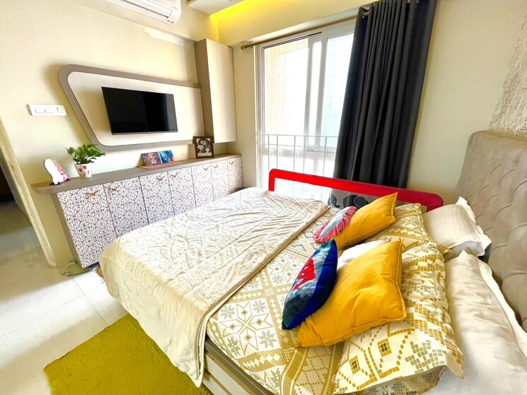 Bedroom, vijay-orovia 3 Bedroom 971 Sq.Ft. Apartment In Ghodbunder Road Thane 7489000