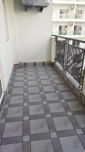 Balcony in 3 BHK Apartment at RG Luxury Homes Phase II, Sector 36 Greater Noida – for Sale