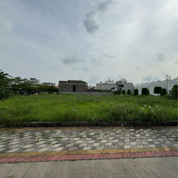  Plot For Sale in Super Corridor