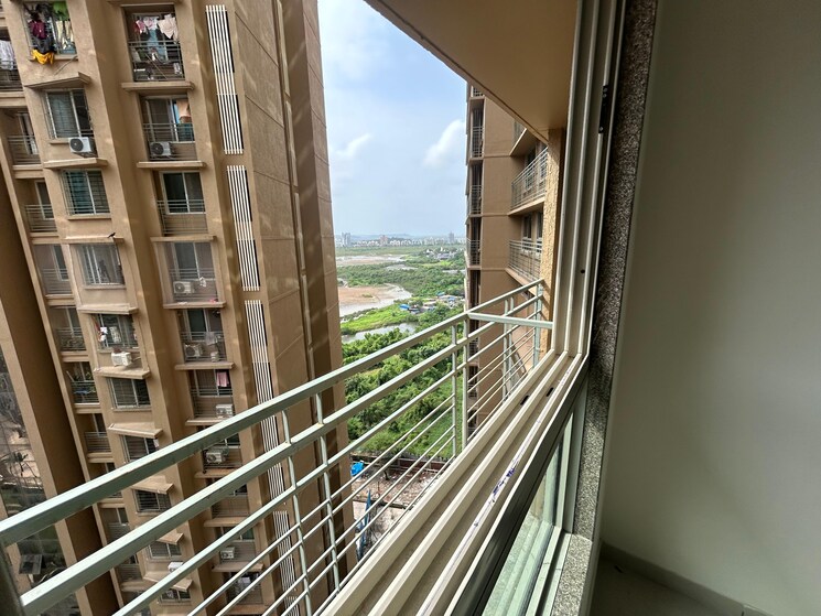Balcony, gurukrupa-marina-enclave 1 Bedroom 442 Sq.Ft. Apartment In Malad West Mumbai 7490415