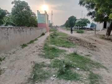 Plot Area in  Land at Nainana Jat – for Sale