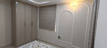 Room in 3 BHK Apartment at Heavens Terraces, Mangyawas – for Sale