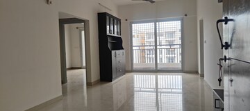 Room in 3 BHK Apartment at Mahaveer Maple, Kundalahalli – for Sale