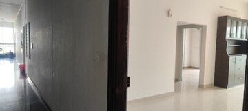 Room in 3 BHK Apartment at Mahaveer Maple, Kundalahalli – for Sale
