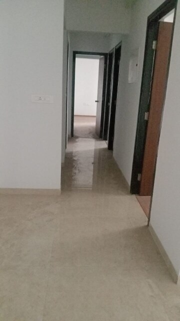 Room in 2.5 BHK Apartment at Lodha Downtown, Dombivli East – for Sale