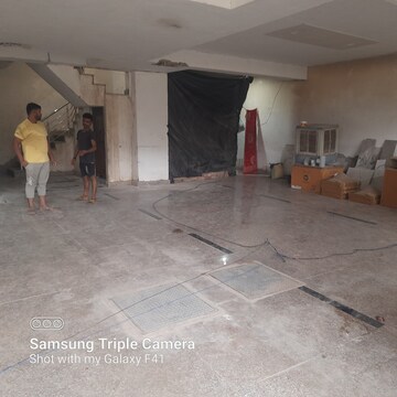 Parking in 3 BHK Builder Floor at Sector 110 – for Sale