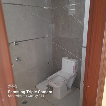 Furnished Amenities in 3 BHK Builder Floor at Sector 110 – for Sale