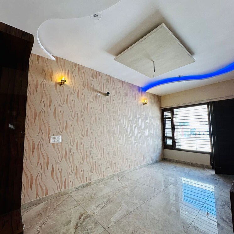 Bedroom, patiala road 4 Bedroom 220 Sq.Yd. Independent House In Patiala Road Zirakpur 7492631