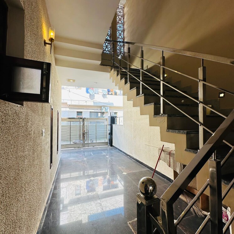 undefined, patiala road 4 Bedroom 220 Sq.Yd. Independent House In Patiala Road Zirakpur 7492631