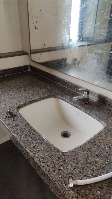 Bathroom in 2.5 BHK Apartment at Kalpataru Srishti, Mira Road – for Sale
