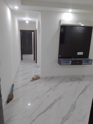 2 BHK Apartment For Sale in Vishwakarma Colony