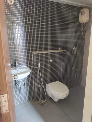 Bathroom in 1.5 BHK Apartment at Lodha Lakeshore Greens, Dombivli East – for Sale