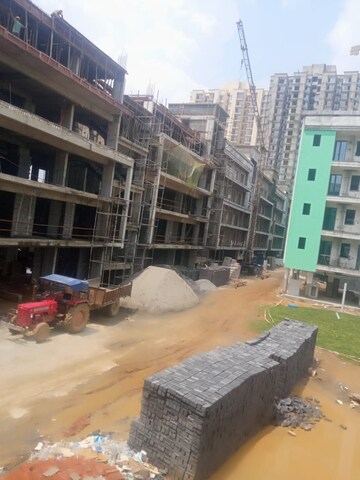 3 BHK Apartment – Exterior View View at Signature Global City 63A, Sector 63a - for Sale
