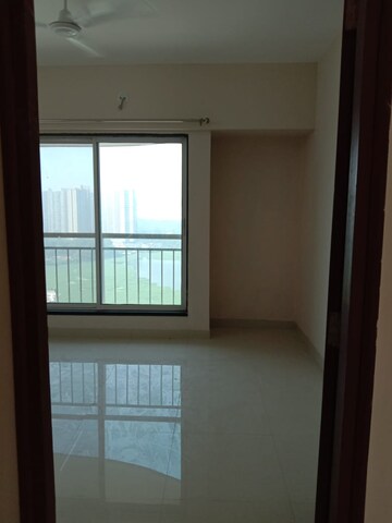 Room in 2 BHK Apartment at Royal Oasis, Malad West – for Sale