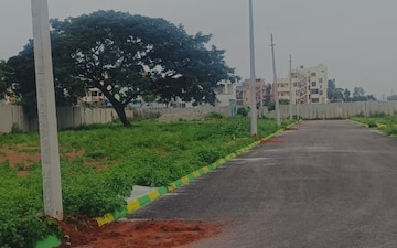 Plot For Sale in Bagalur rd