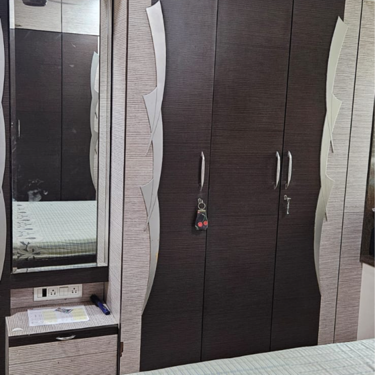 Bathroom, jeevan-vihar-building 2.5 Bedroom 900 Sq.Ft. Apartment In Nepean Sea Road Mumbai 7494248