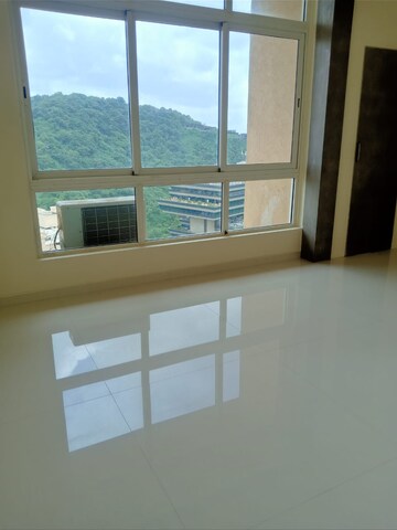 Room in 3 BHK Apartment at Hiranandani Gardens Torino, Powai – for Sale