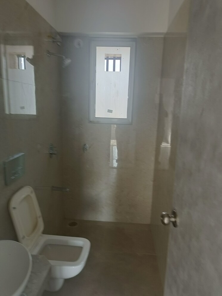 Bathroom, shree-om-apartments 3 Bedroom 1044 Sq.Ft. Apartment In Borivali West Mumbai 7494441