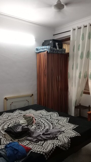 Bedroom in 4 BHK Independent House at Uppal Southend, Sector 49 – for Sale