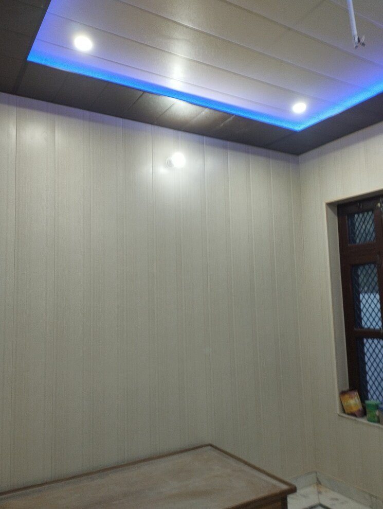 Room, sector 15 4 Bedroom 108 Sq.Yd. Independent House In Sector 15 Sonipat 7494798