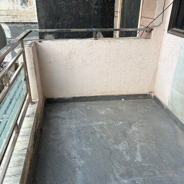 Balcony in 3 BHK Builder Floor at Ashoka Enclave Faridabad, Ashoka Enclave – for Sale