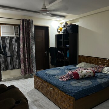 Bedroom in 3 BHK Builder Floor at Ashoka Enclave Faridabad, Ashoka Enclave – for Sale