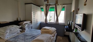 Master Bedroom in 3 BHK Apartment at Hiranandani Verona Co op Housing Society Ltd, Powai – for Sale