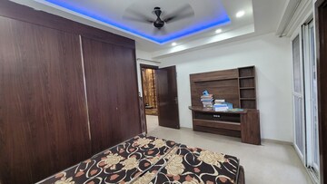 Bedroom in 4 BHK Builder Floor at Dilshad Colony – for Sale