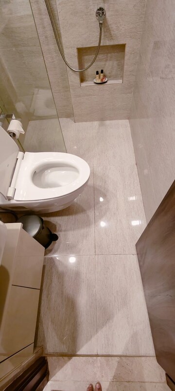 Bathroom in 1 BHK Apartment at Hiranandani Regent Hill, Powai – for Sale