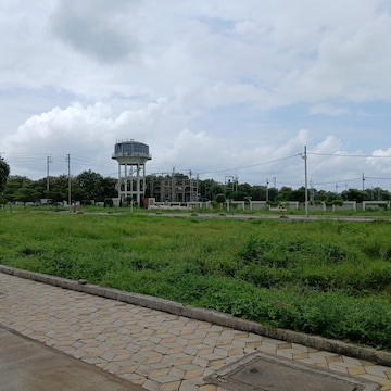 Plot For Resale in Kalani Nagar Indore  7478923