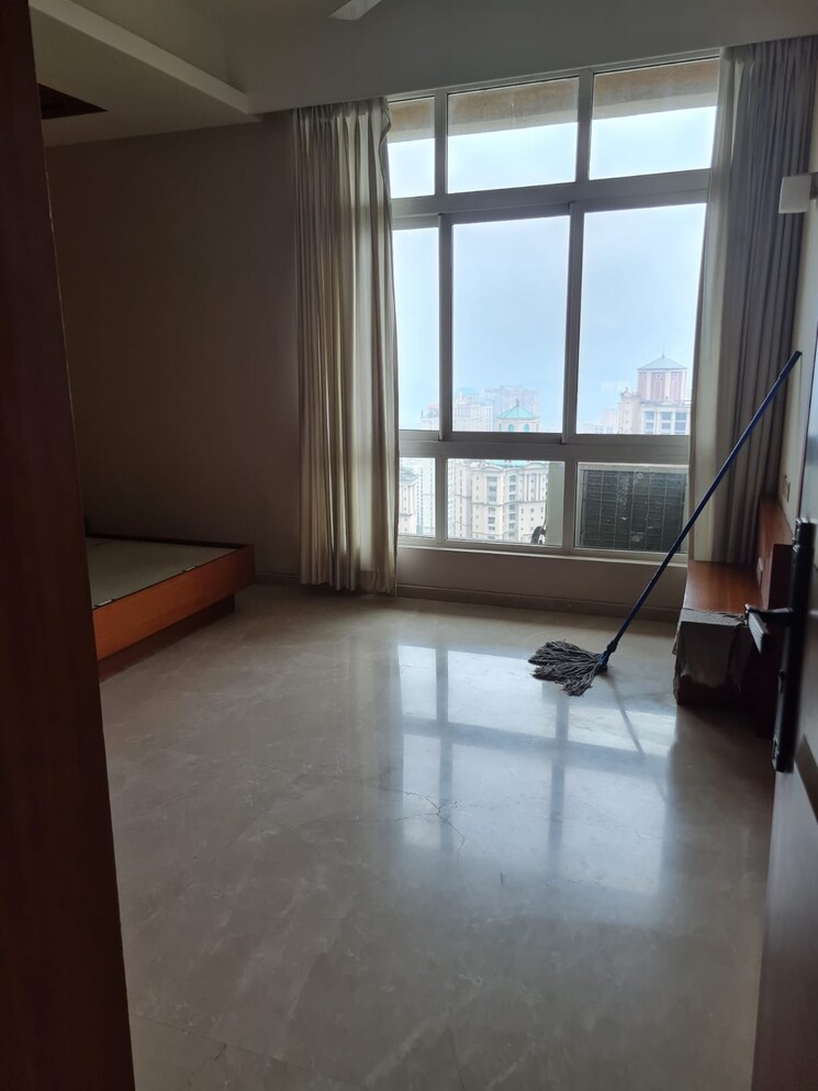 Master Bedroom, hiranandani-gardens-torino 3 Bedroom 2060 Sq.Ft. Apartment In Powai Mumbai 7495208