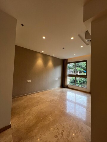 Master Bedroom in 2 BHK Apartment at Hiranandani Castle Rock, Powai – for Sale