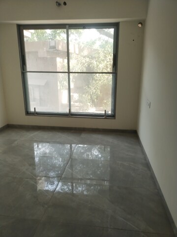 Room in 3 BHK Apartment at L&T Emerald Isle, Powai – for Sale
