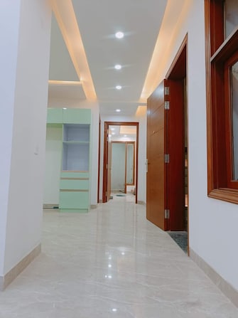 2 BHK Builder Floor For Rent in Freedom Fighters Enclave Delhi  7495500