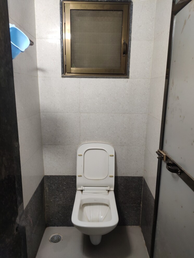 Bathroom, mahad 2 Bedroom 1000 Sq.Ft. Apartment In Mahad Raigad 7495618