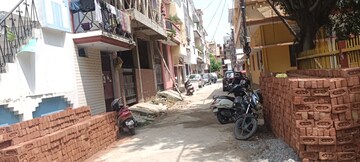 Parking in 4 BHK Independent House at Lda Colony – for Sale