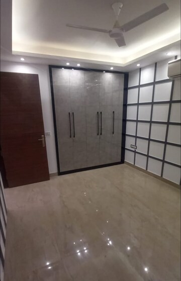 3 BHK Builder Floor For Sale in Ansal Sushant Lok I, Sector 43