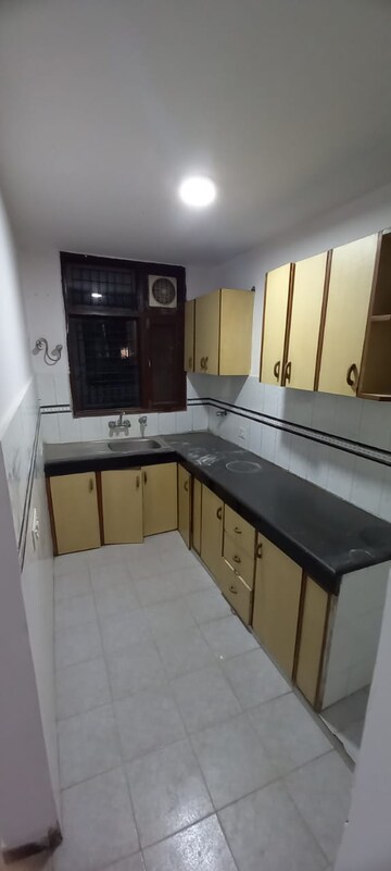 Kitchen in 4 BHK Independent House at Sushant Tower, Sector 56 – for Sale