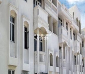 Building Lobby in 3 BHK Builder Floor at Hong Kong Bazaar, Sector 57 – for Sale