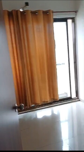Furnished Amenities in 1.5 BHK Apartment at Man Opus, Mira Road – for Sale
